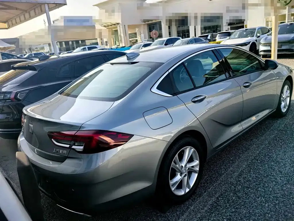 Buick Regal — фото 6