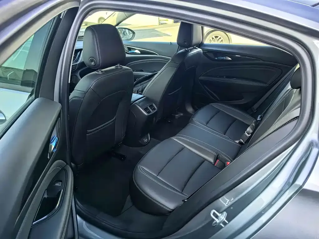 Buick Regal — фото 5