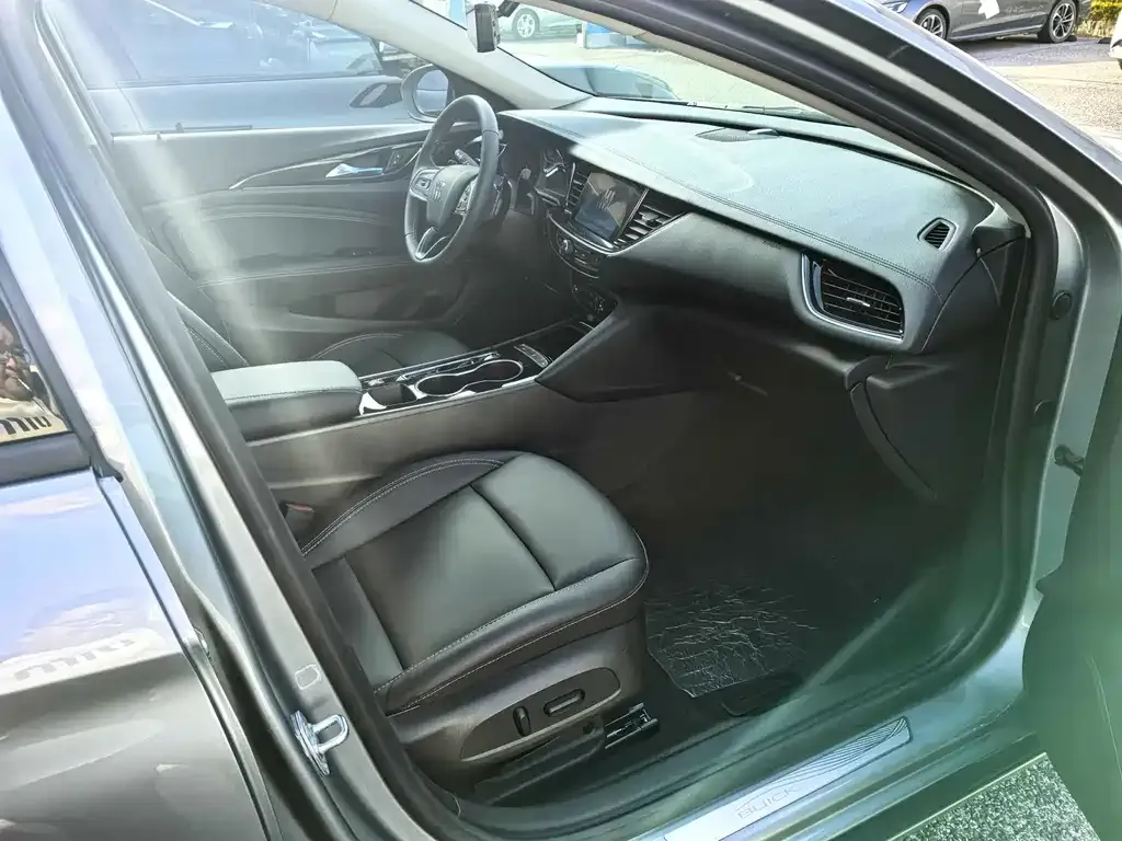 Buick Regal — фото 3