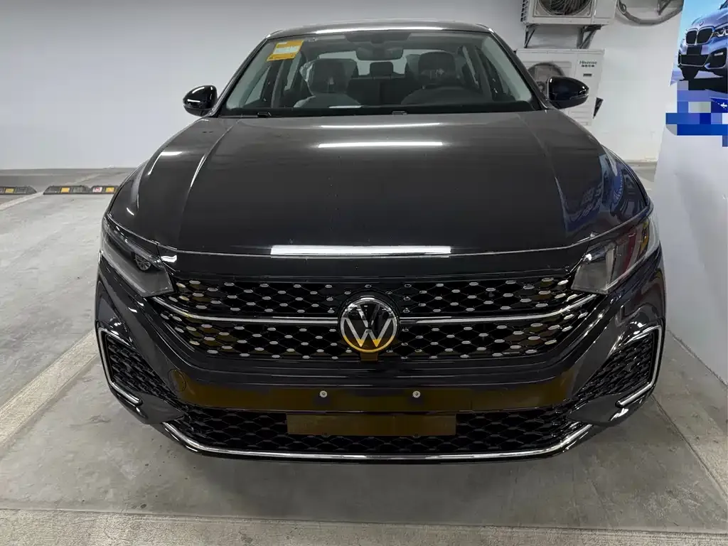 Volkswagen Passat — фото 5