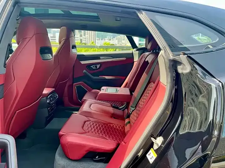 Lamborghini Urus 2022 из CN, фото 2