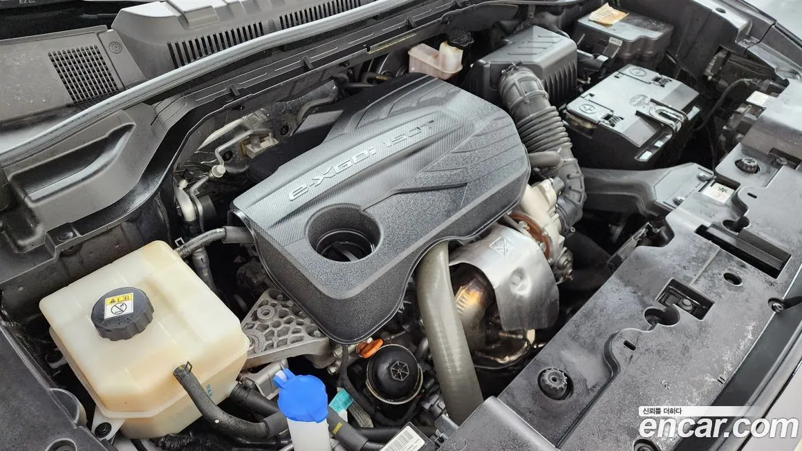 KG Mobility (Ssangyong) Torres — фото 4
