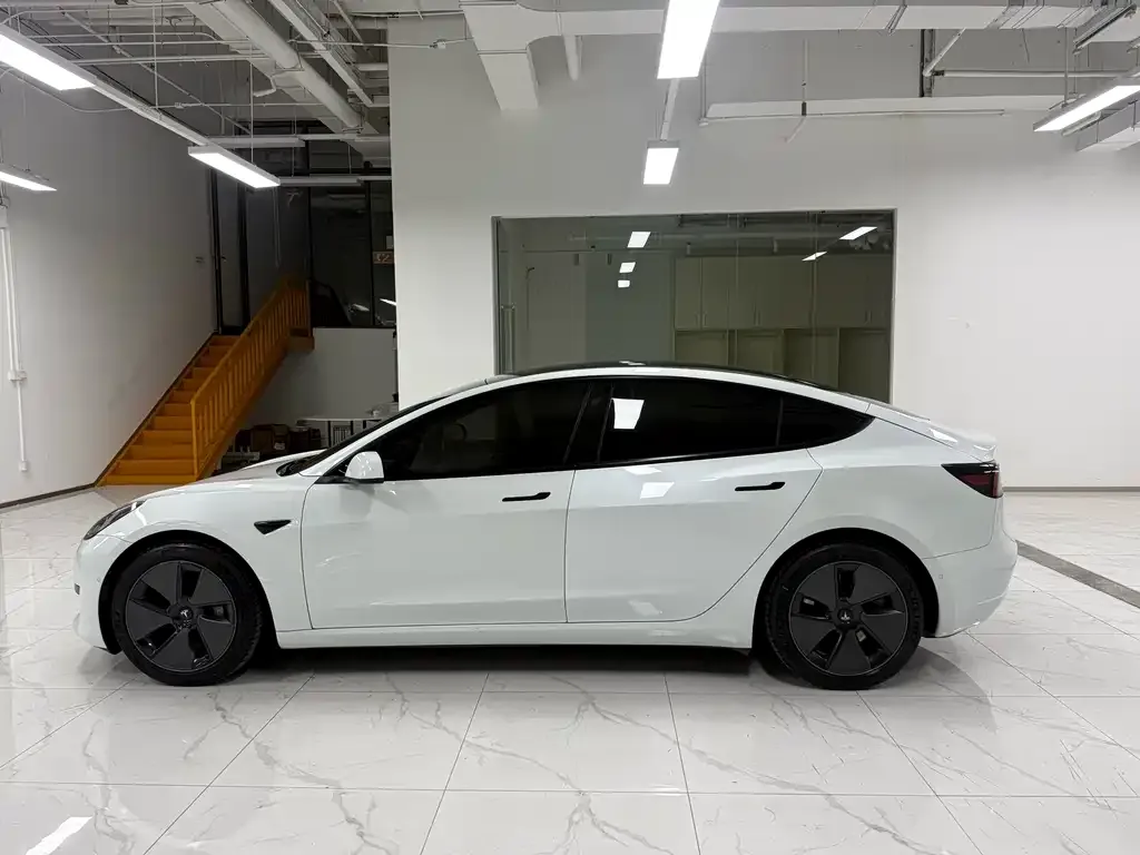 Tesla Model 3 2021 из CN, фото 10