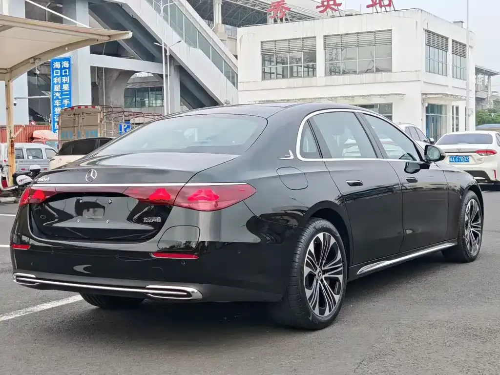 Mercedes-Benz E-Class New Energy — фото 2