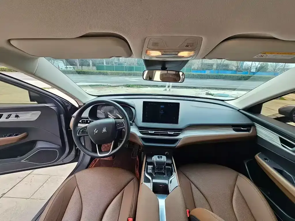 Hongqi E-QM5 2023 из CN, фото 2
