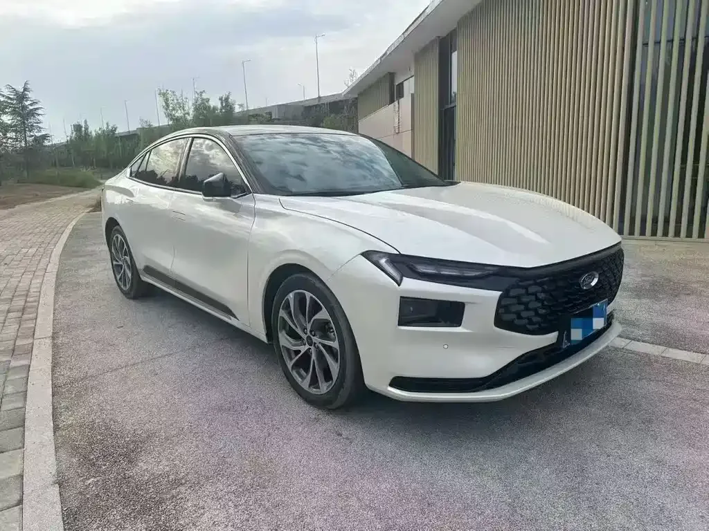 Ford Mondeo 2024 из CN, фото 1