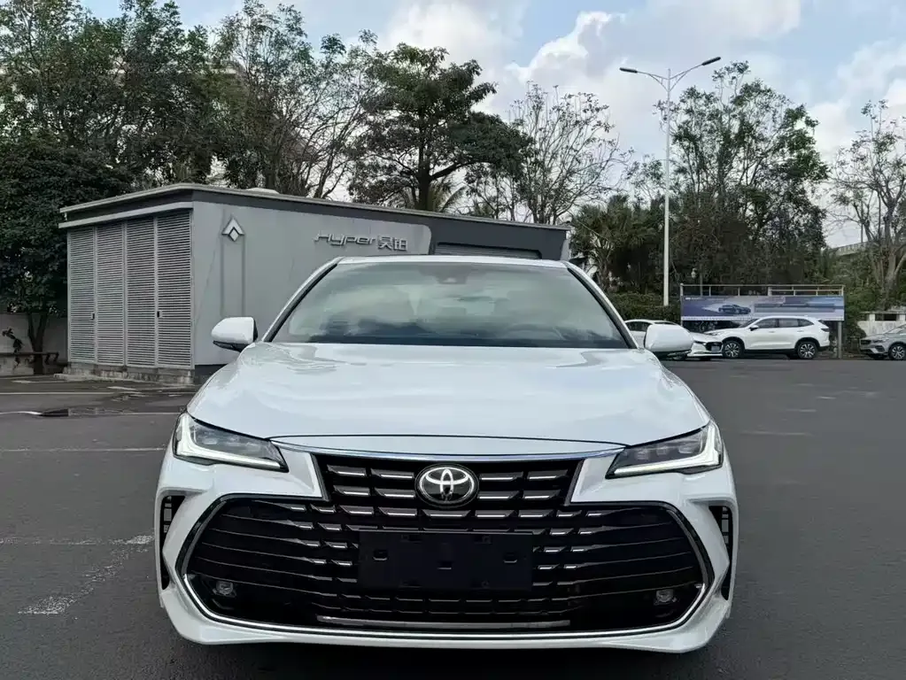 Toyota Avalon 2026 из CN, фото 1