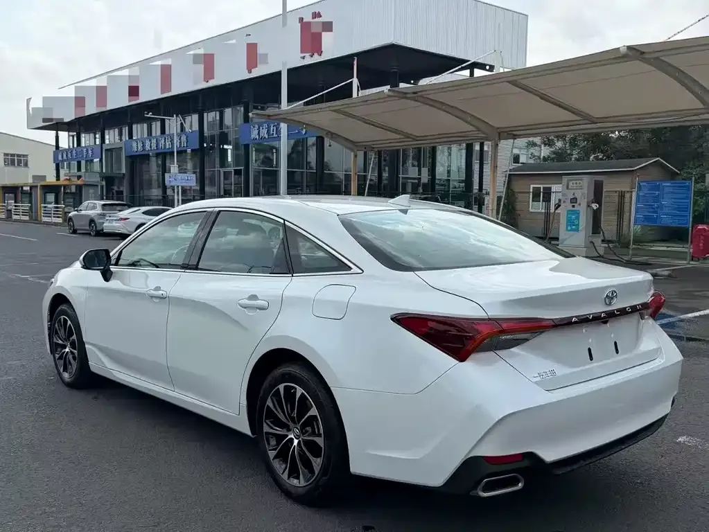 Toyota Avalon 2026 из CN, фото 2