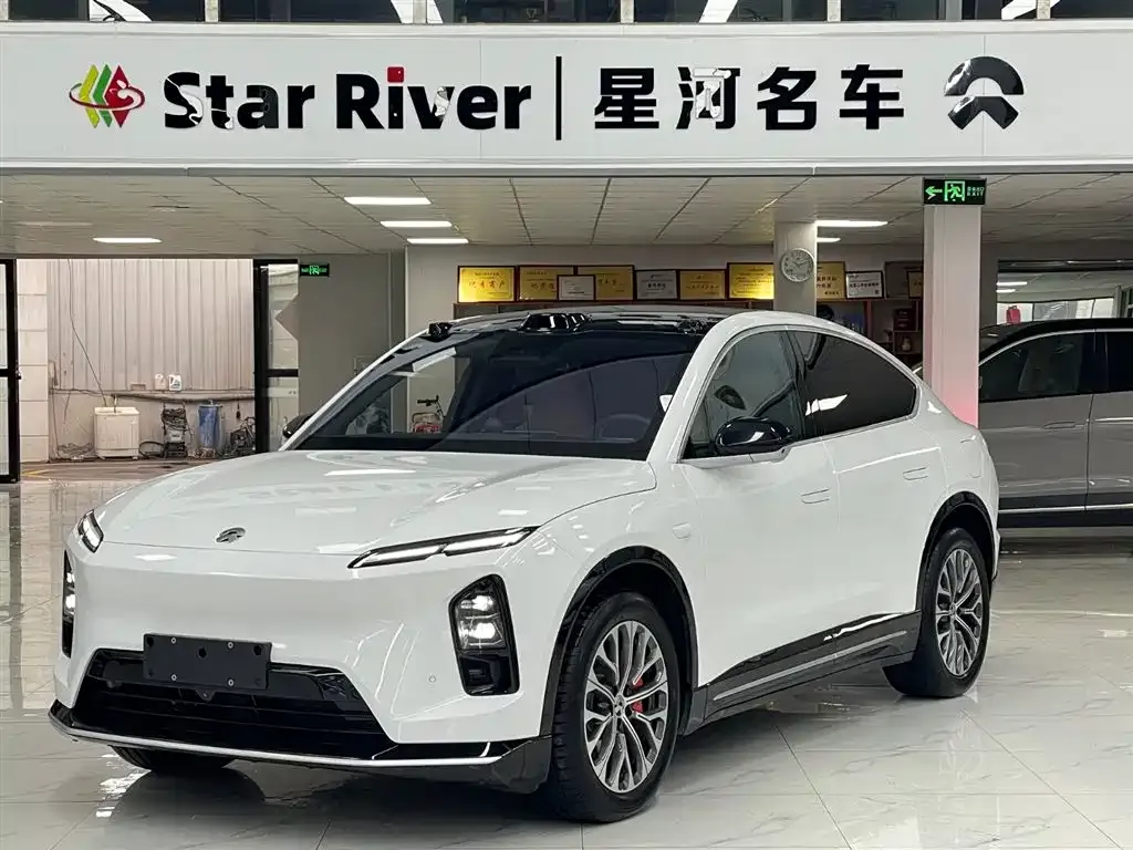 NIO EC6 — фото 1