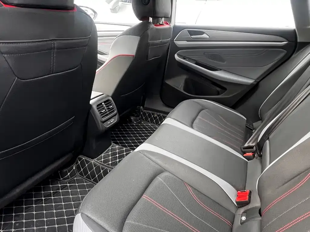 Volkswagen Lamando 2022 из CN, фото 8
