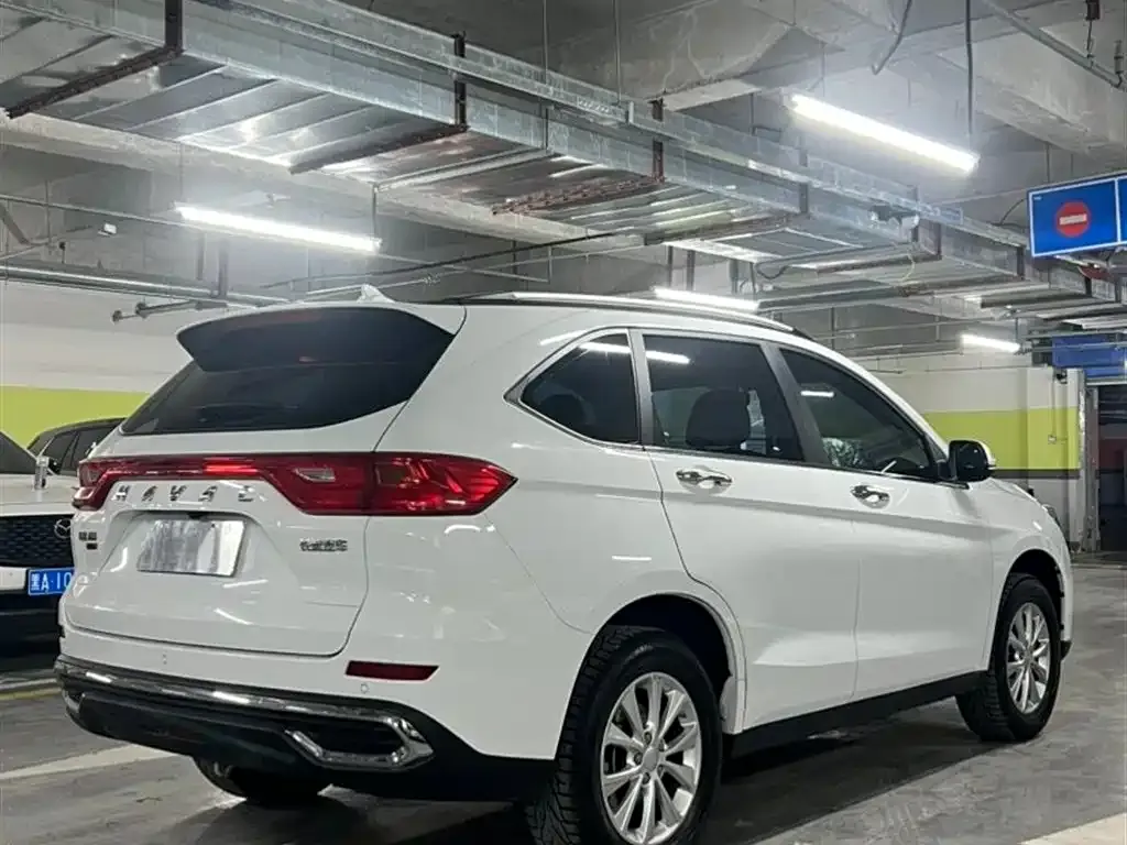 Haval M6 — фото 7