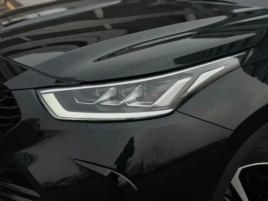 Toyota Crown Kluger 2024 из CN, фото 3