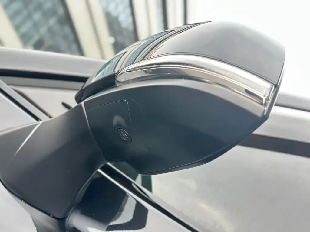 Toyota Crown Kluger 2024 из CN, фото 4