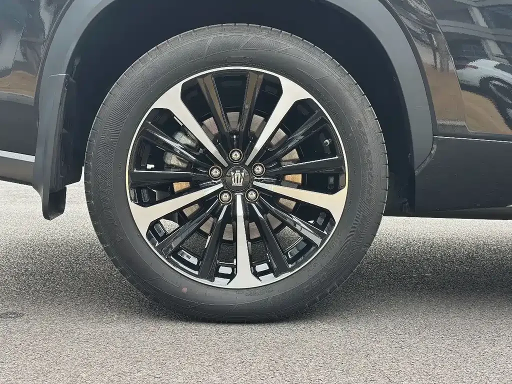 Toyota Crown Kluger 2024 из CN, фото 8