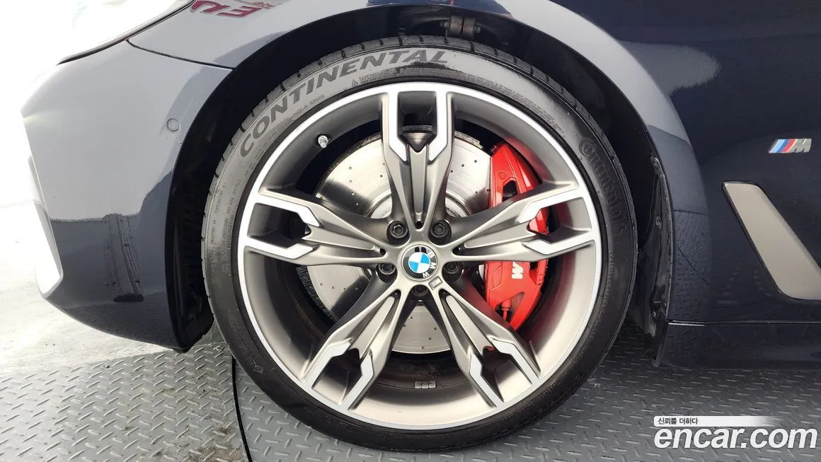 BMW 5-Series 2022 из KR, фото 9