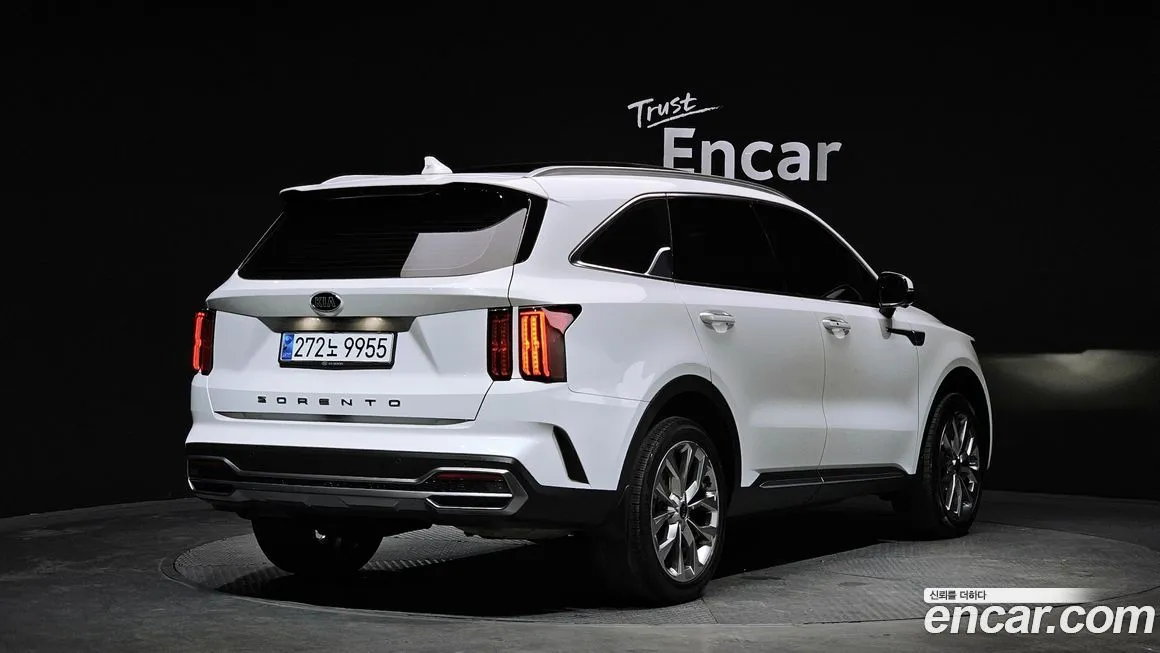 Kia Sorento — фото 3