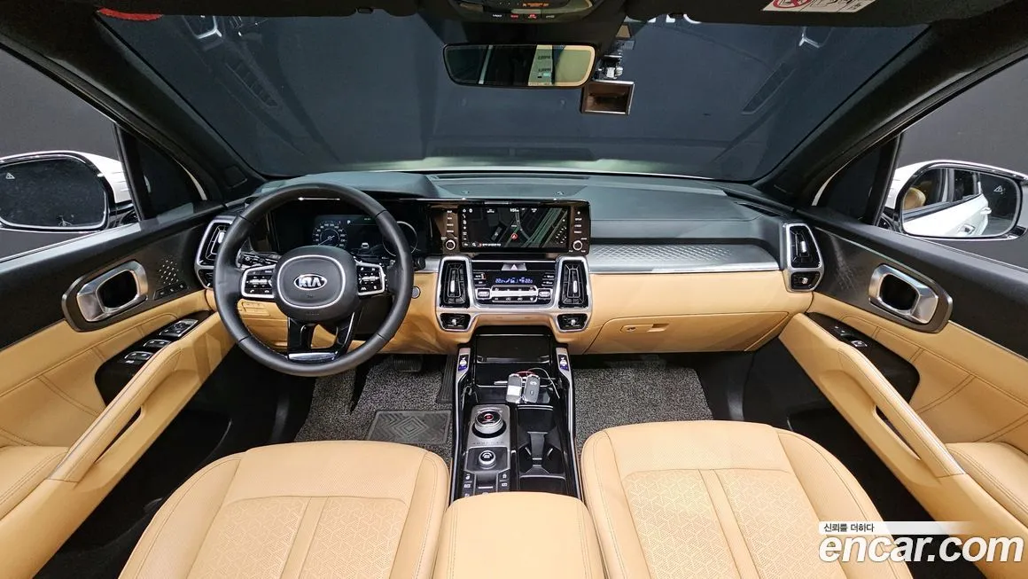 Kia Sorento — фото 7