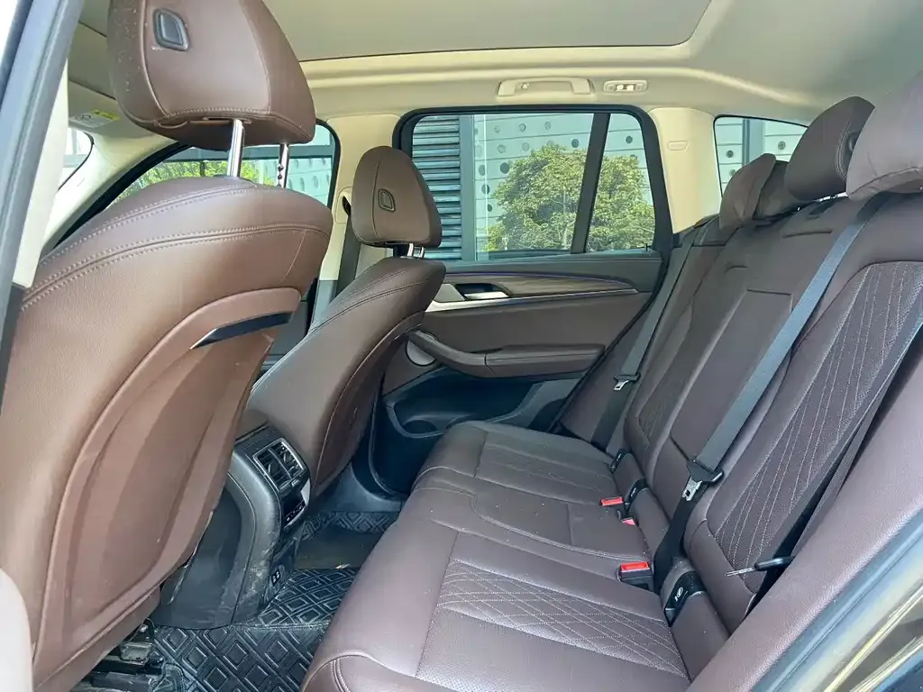 BMW X3 — фото 4