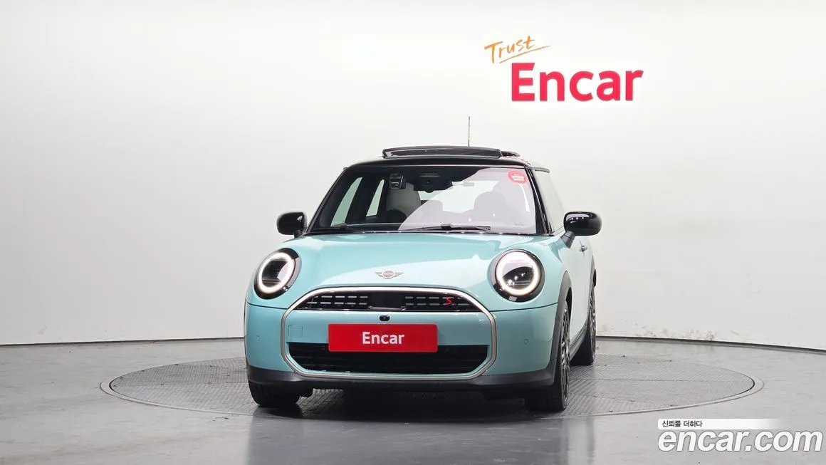 Mini Cooper 2025 из KR, фото 3