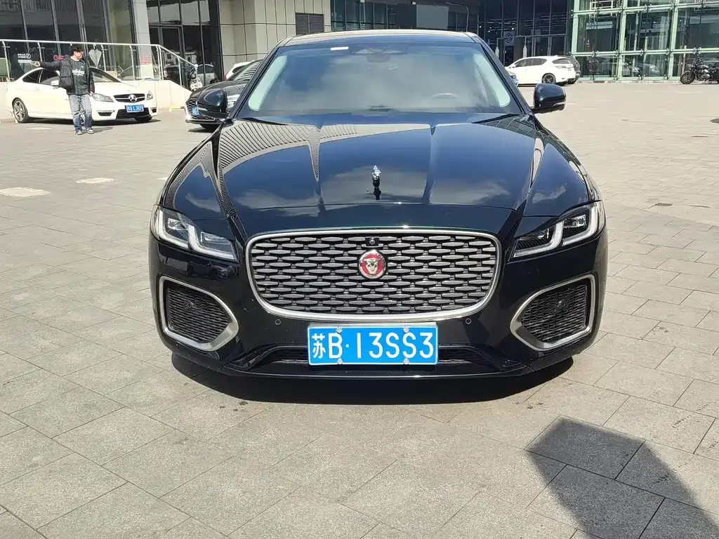 Jaguar XFL 2024 из CN, фото 9