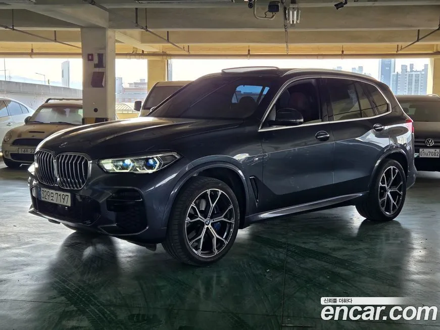 BMW X5 — фото 1