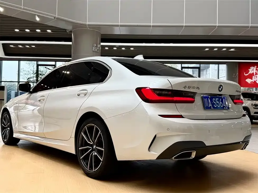 BMW 3 Series — фото 10