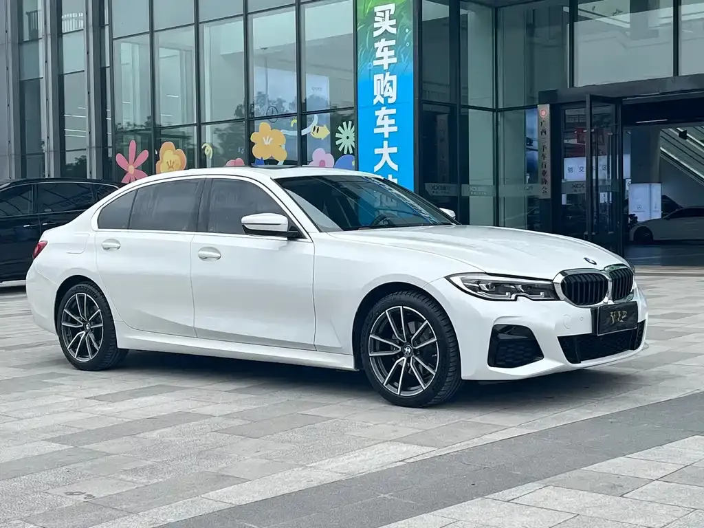 BMW 3 Series — фото 9