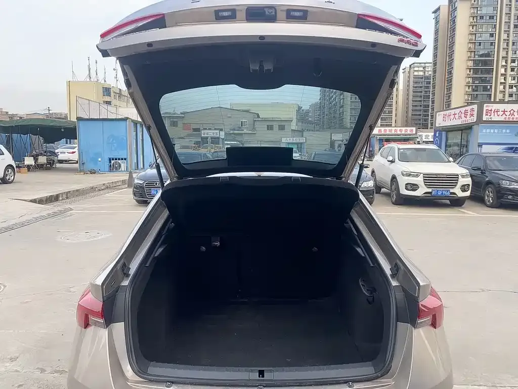 Skoda Octavia 2022 из CN, фото 8