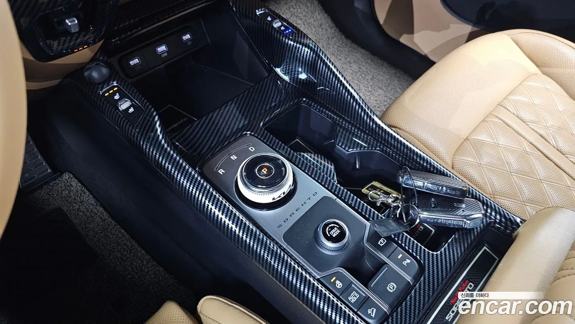 Kia Sorento — фото 8