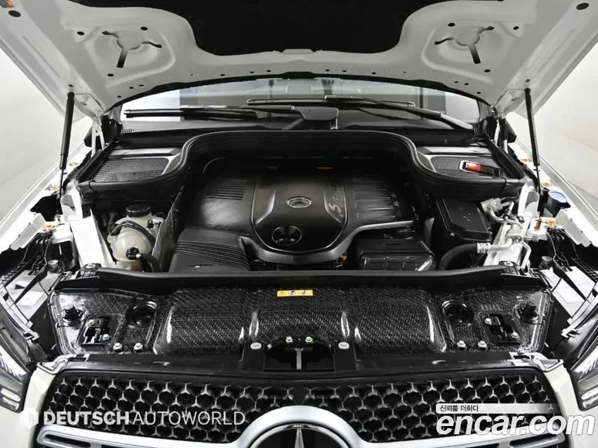 Mercedes-Benz GLE-Class — фото 6