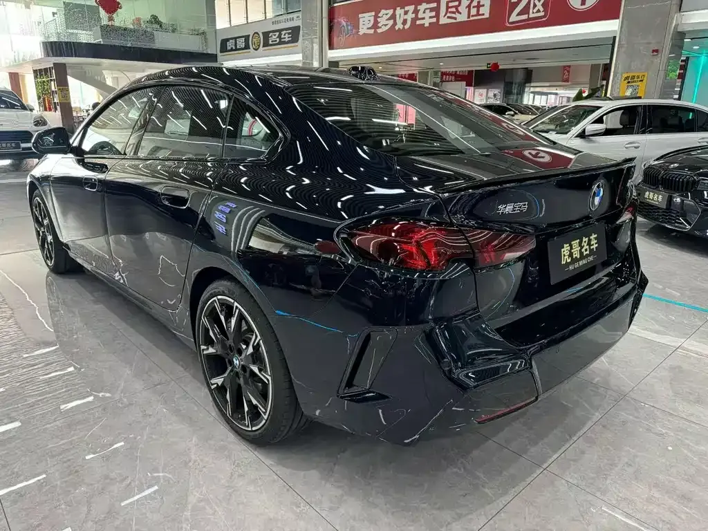 BMW 2 Series 2025 из CN, фото 3