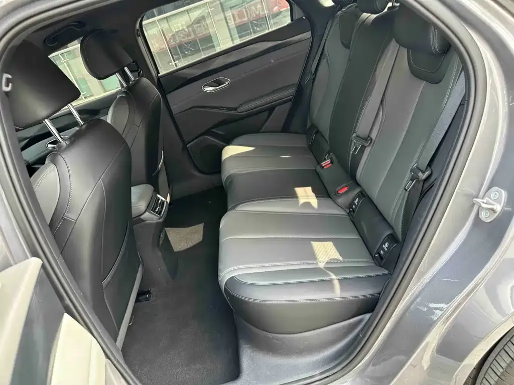 BYD Qin L 2025 из CN, фото 6