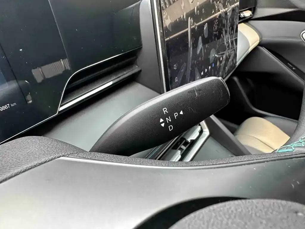 BYD Qin L 2025 из CN, фото 3