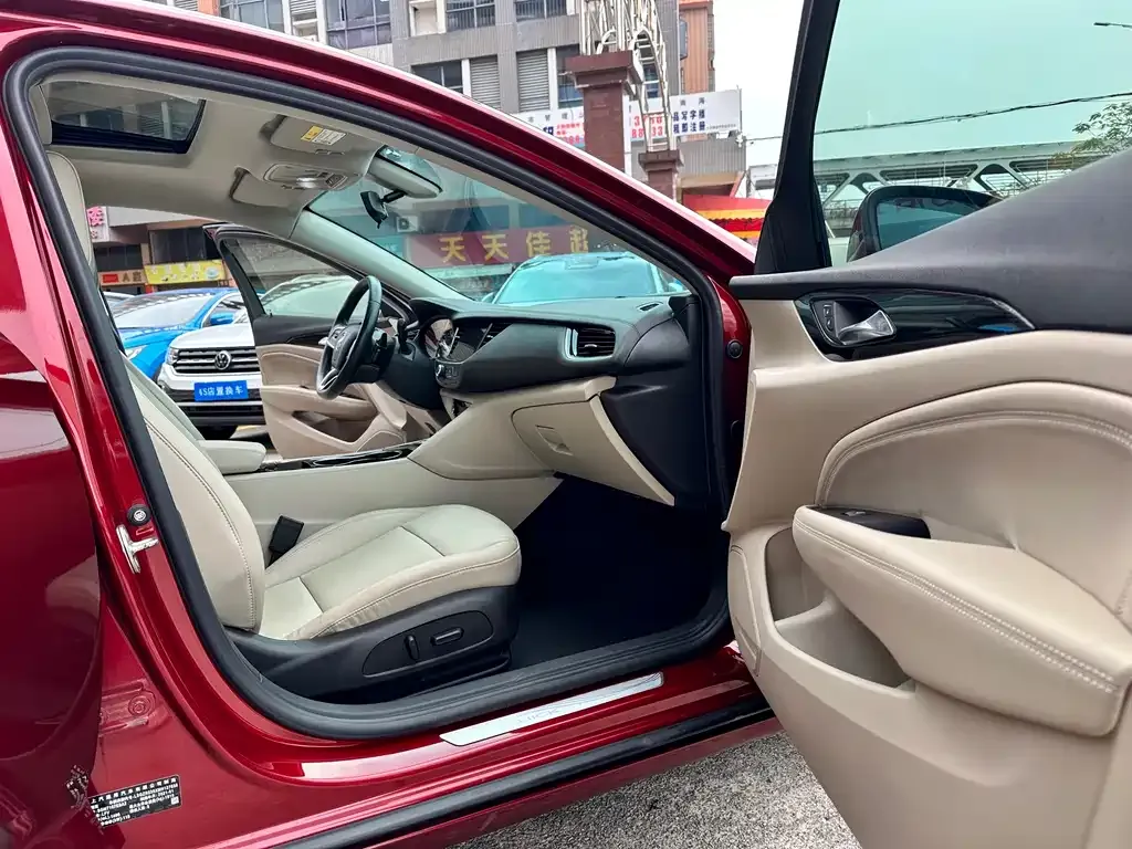Buick Regal — фото 2