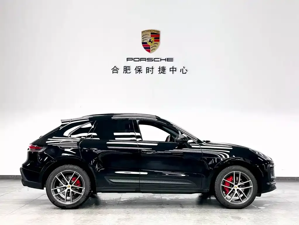 Porsche Macan — фото 9