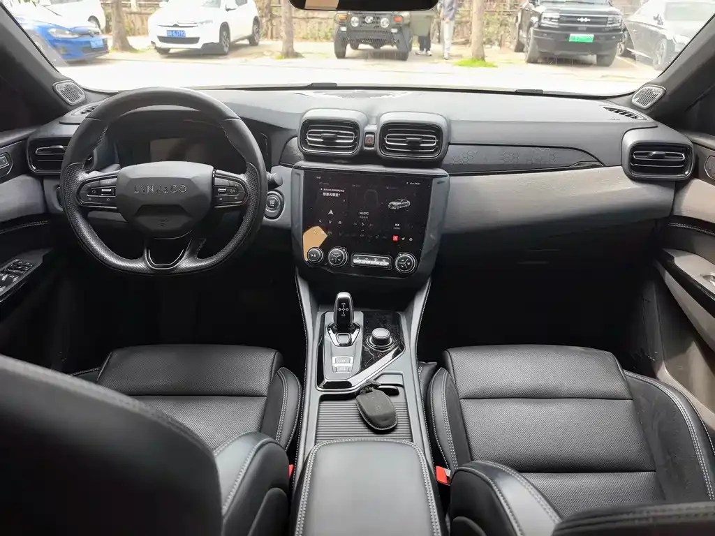 Lynk & Co 03 2022 из CN, фото 2