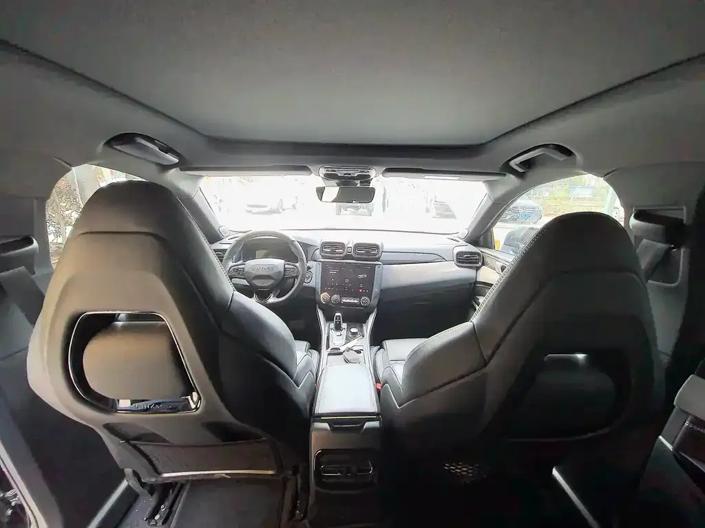 Lynk & Co 03 2022 из CN, фото 3