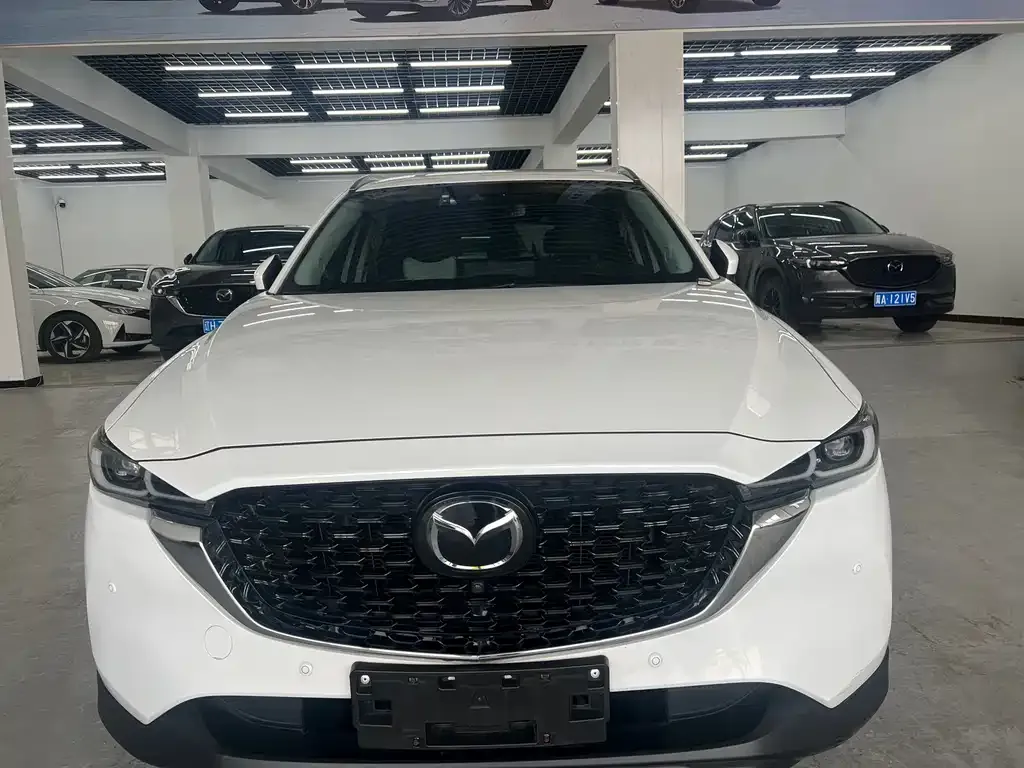 Mazda CX-5 2023 из CN, фото 7