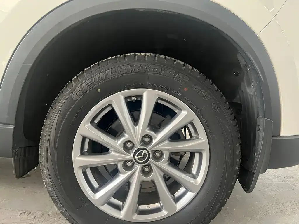 Mazda CX-5 2023 из CN, фото 2