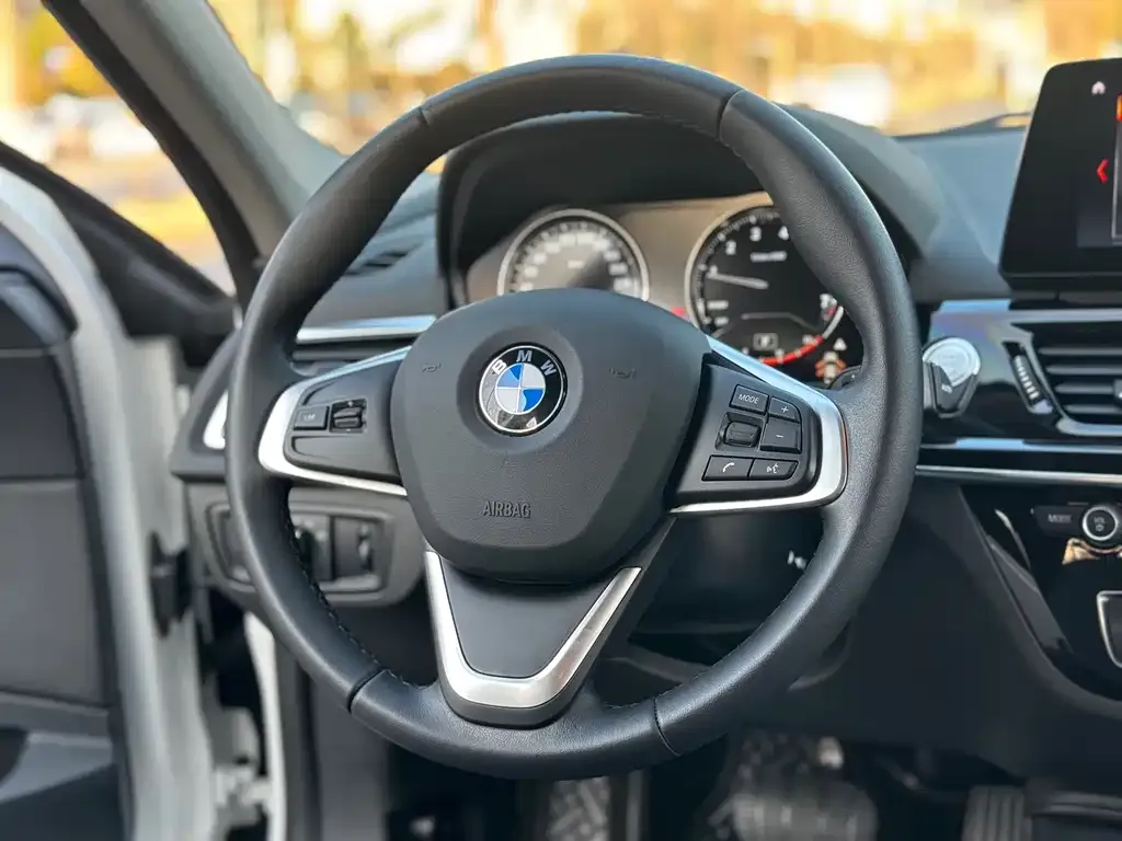 BMW 1 Series — фото 2