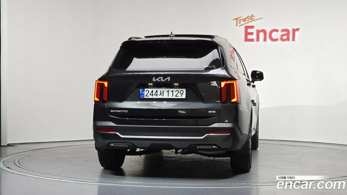 Kia Sorento — фото 3