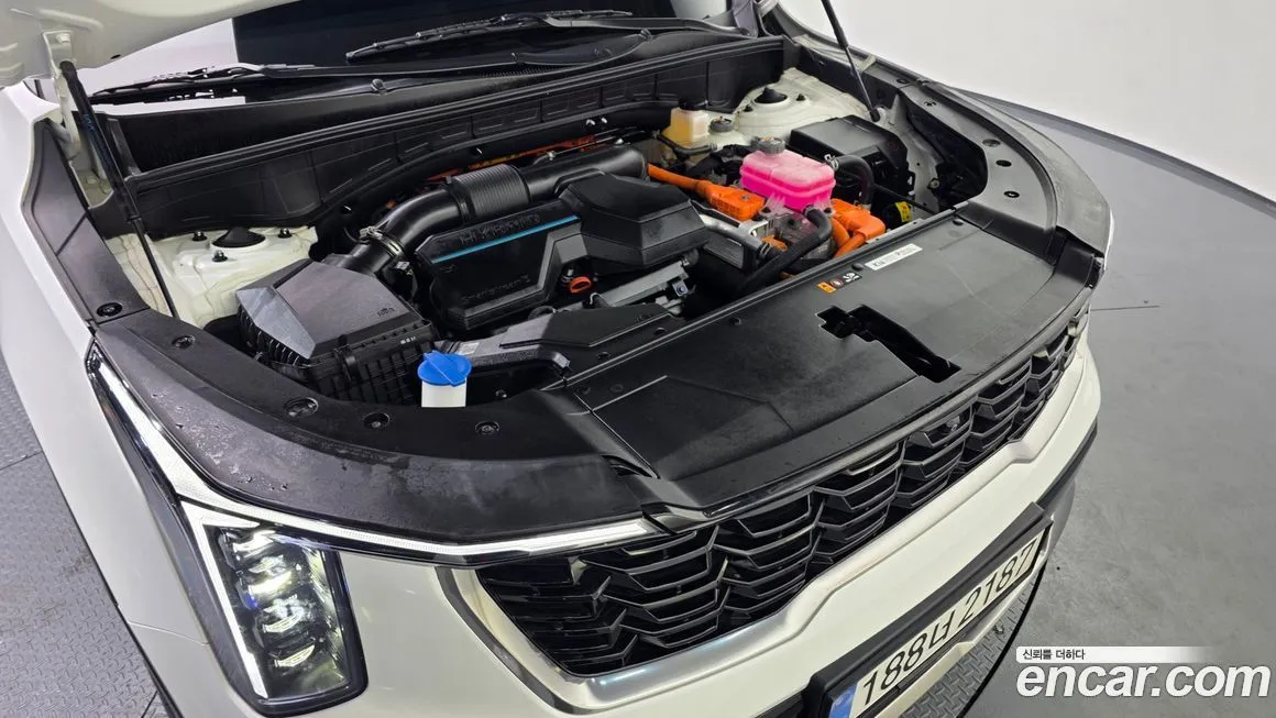 Kia Sorento — фото 6