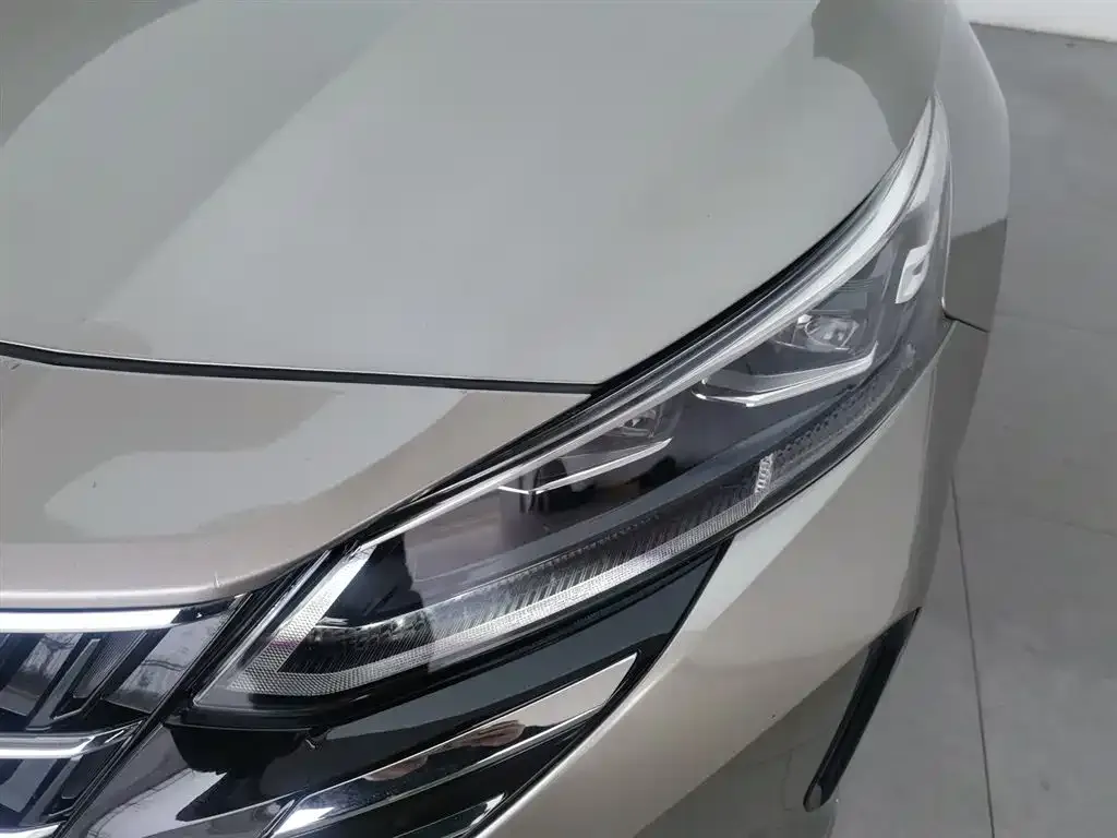 Nissan Teana — фото 10