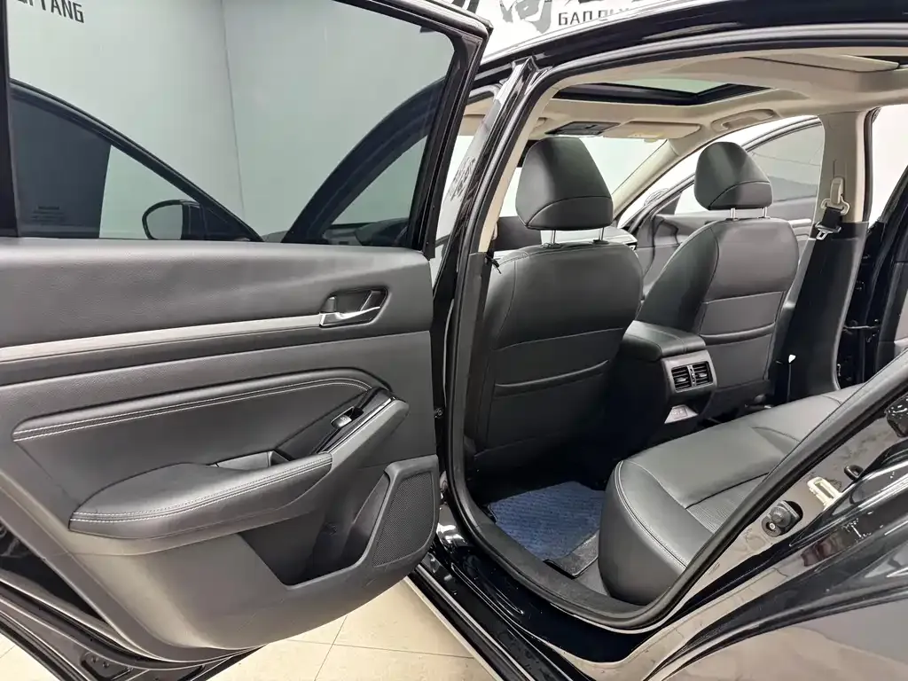 Nissan Teana 2023 из CN, фото 7