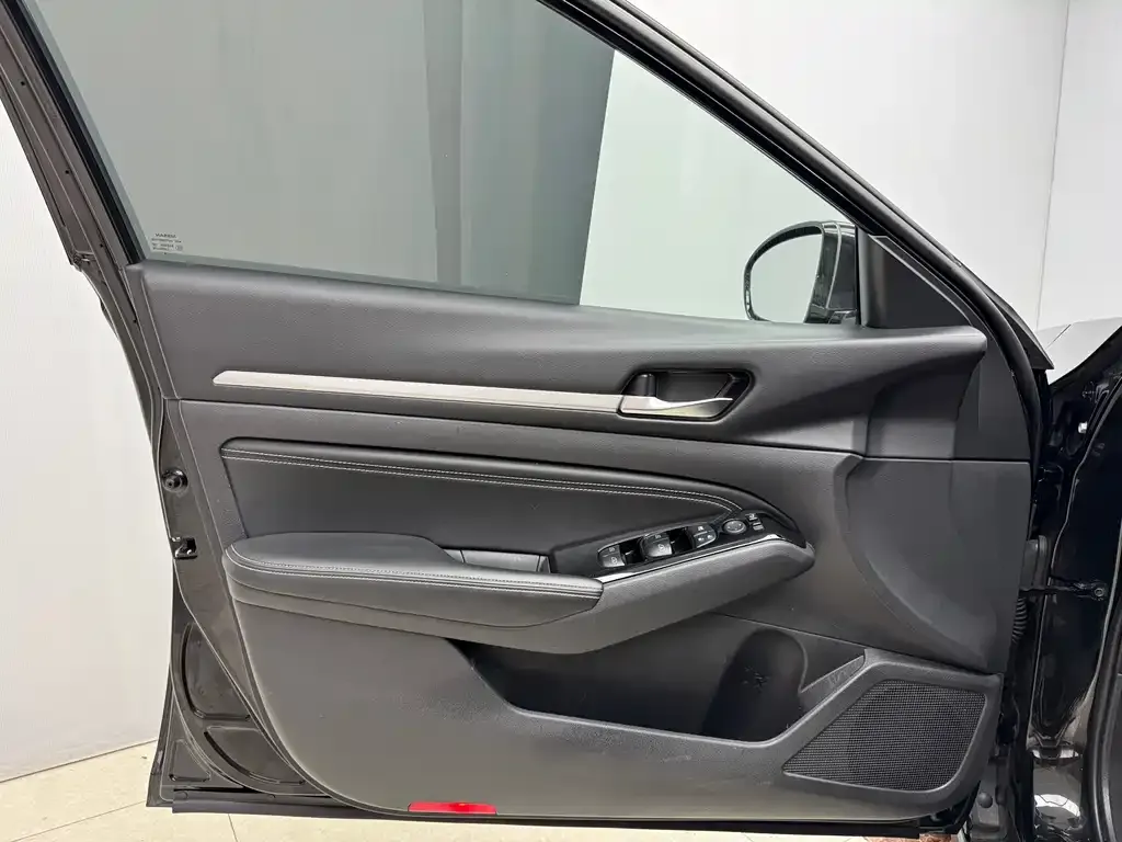 Nissan Teana 2023 из CN, фото 6