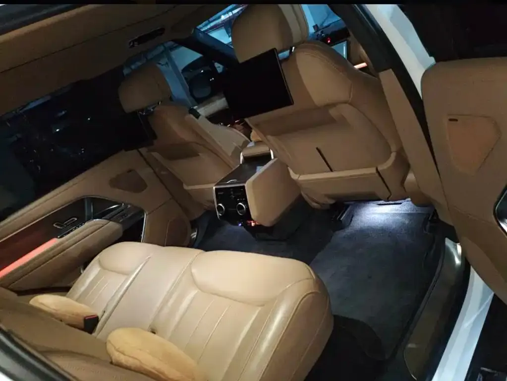 Land Rover Range Rover 2023 из CN, фото 3