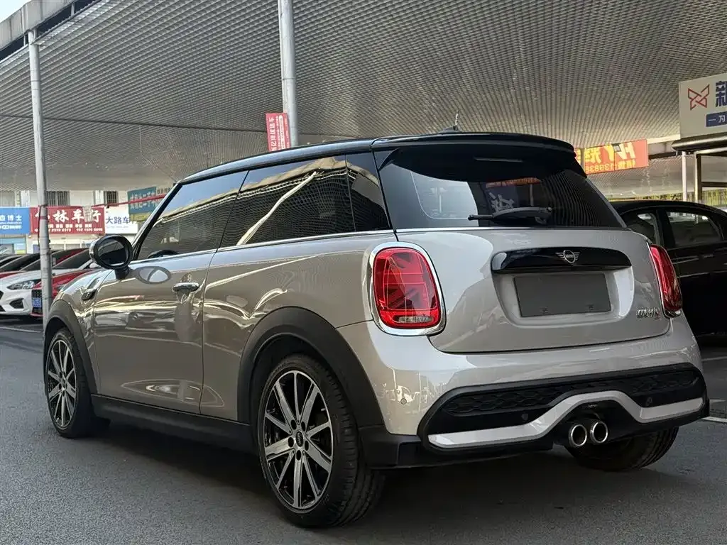MINI Cooper (3-door) 2021 из CN, фото 3