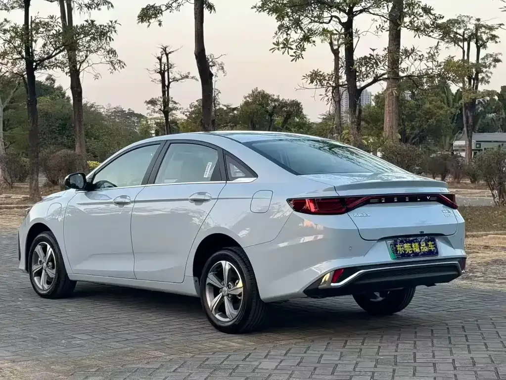 Geely L HiP 2025 из CN, фото 4