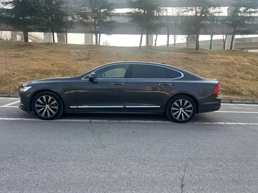 Volvo S90 PHEV — фото 9