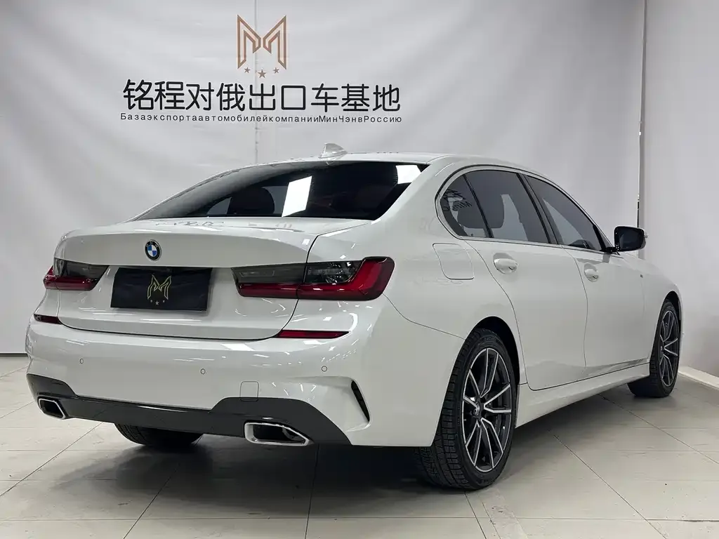 BMW 3 Series — фото 10
